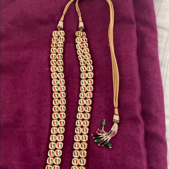 Necklace - Picture 5 of 6